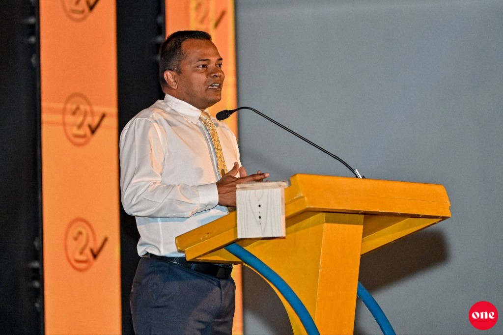 Nizar 1.2 million rufiyaa ge dharani dhekkumun dhauvaa baathil koffi