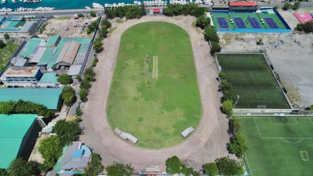 Kulhivaru ekuveneege dhuvaa track Synthetic kurumah ninmaifi