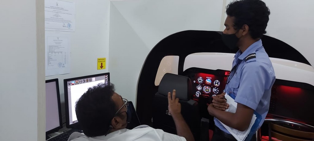 Addu flying school gai huttifaivaa kan kan Avid in havaaluve fashaigen kuriah