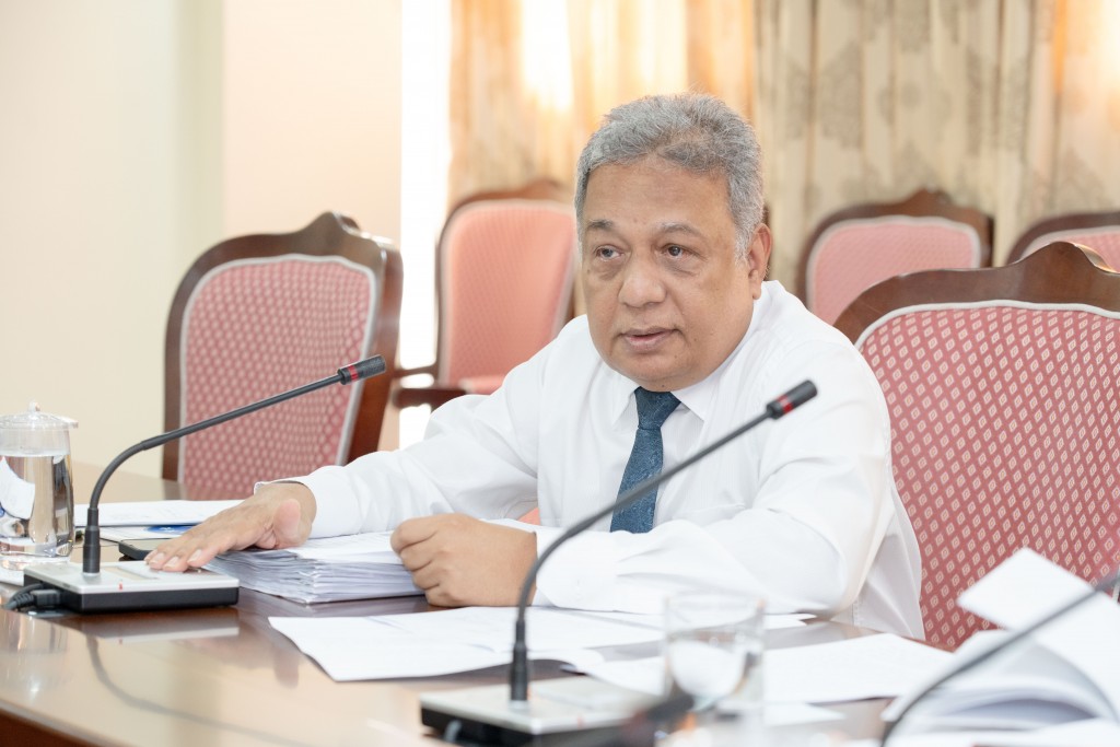 Laamarukazaa nizaam feshigen aee Maumoon ge sarukaaraa hisaabun: Saleem