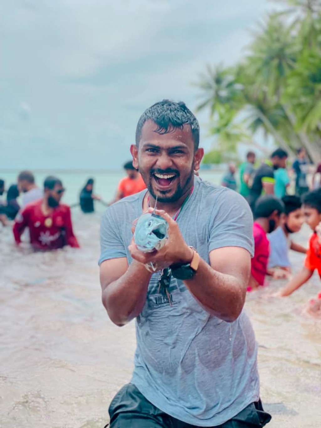 Raagondeege rah: Burunee rayyithunnaa raagondiaa mihaaru othee hithaai hithuge gulhumeh!