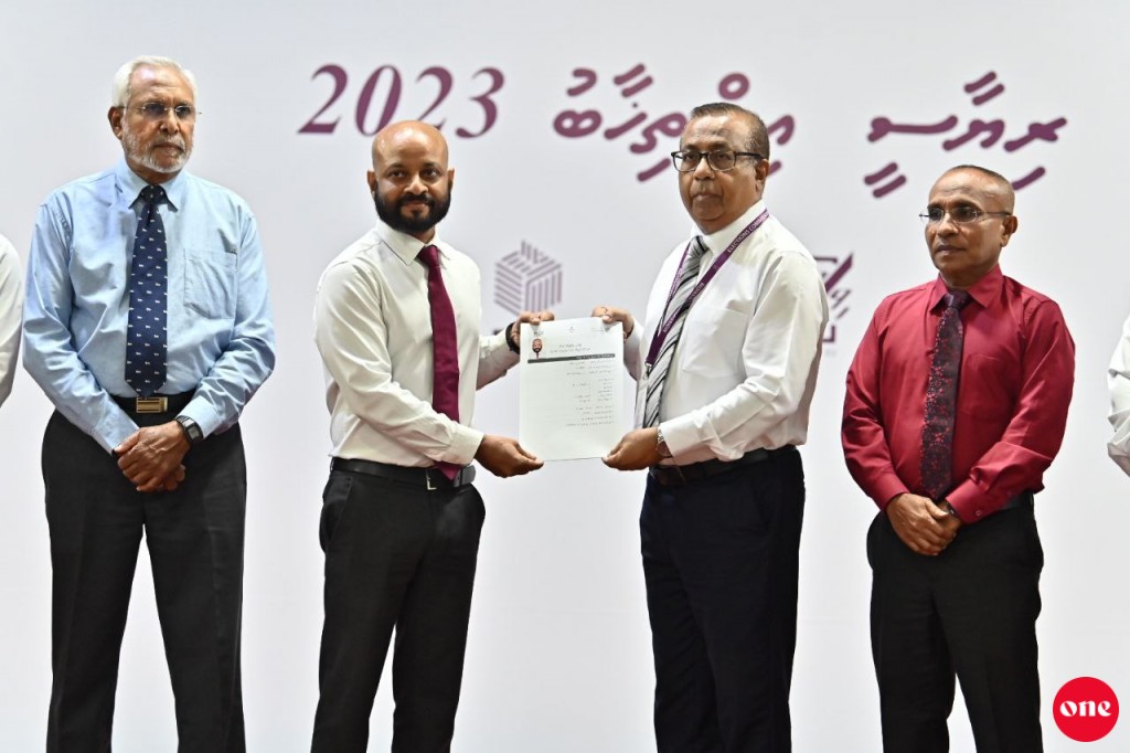 Amilla gothun vaadha kurumah Faris ge candidacy form hushahalhaifi