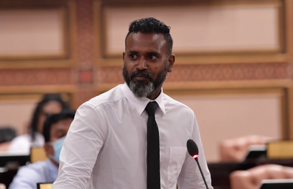 Raajje halaakuge magah dhuvvaalee ACC inn: Shaheem