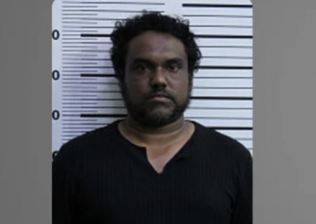 Blackmail kuri massalaigai hayyaru kuri Vakeel dhookohllaifi