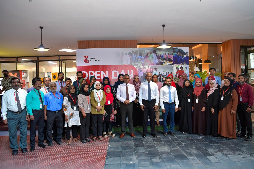 Raees Solih Polytechnic ah ziyaarai kurehvvun