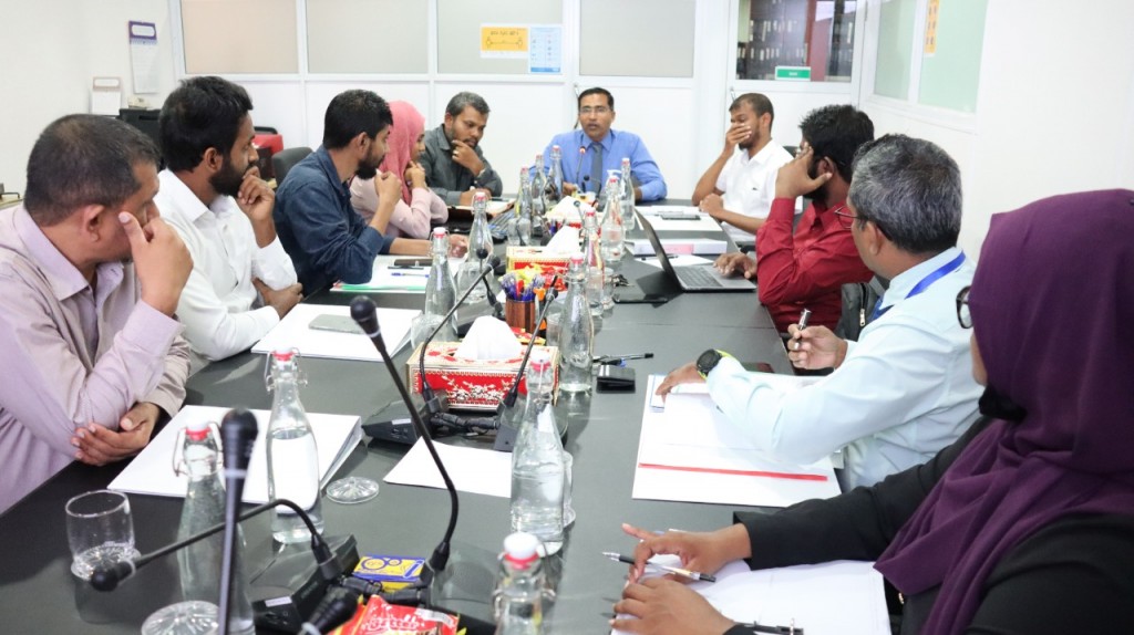 Noosverin ah inzaaru dhee biru dhekkun Media Council in kuvveri kohfi