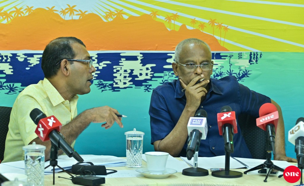 Riyaaseee inthikhaabu nubaavvai Raeesuljumhooriyyaa, majilis inn kandalhan Nasheed, Raees ah hushahalhuhvaifi