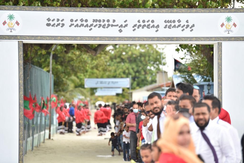 Vaarey kanyaaekuves mulin Raeesah maruhabaa kiyan dhigu safeh!