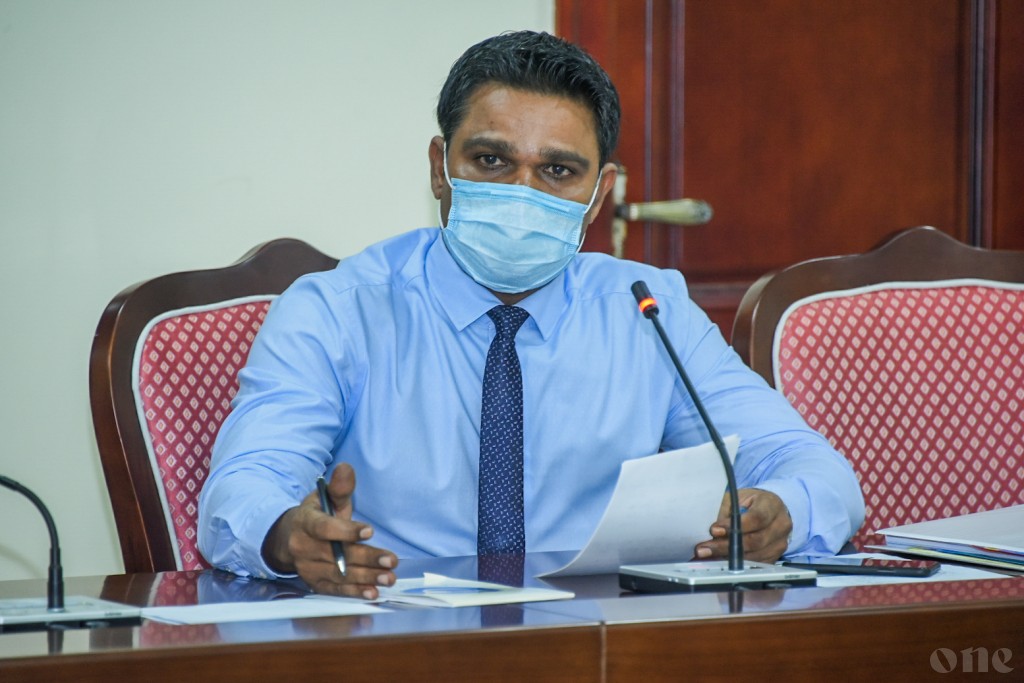 MP Easa resigns from committee after denying allegations