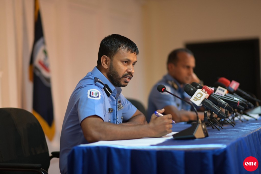 Video aanmu kuranee fuluhun kamah balan jehey sababeh neiy:  Riyaz
