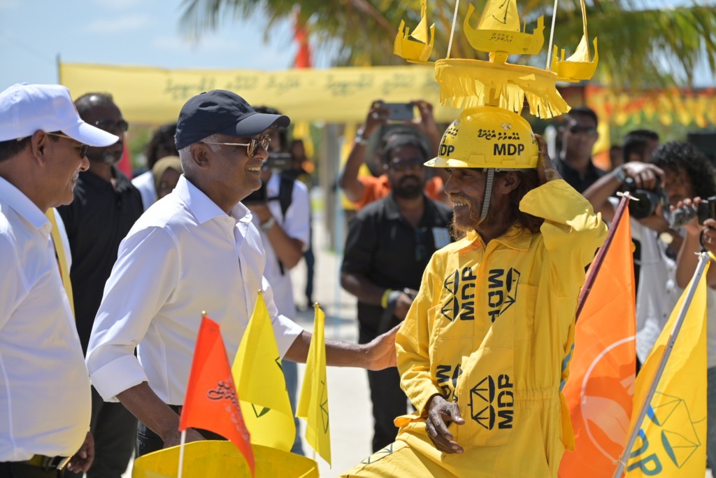 Raees ge vaudhuthah landhoo ah: amilla goatheegai boahiyvaahikan gaaimu kurumaai eku ithuru ethah mashroou thakeh!