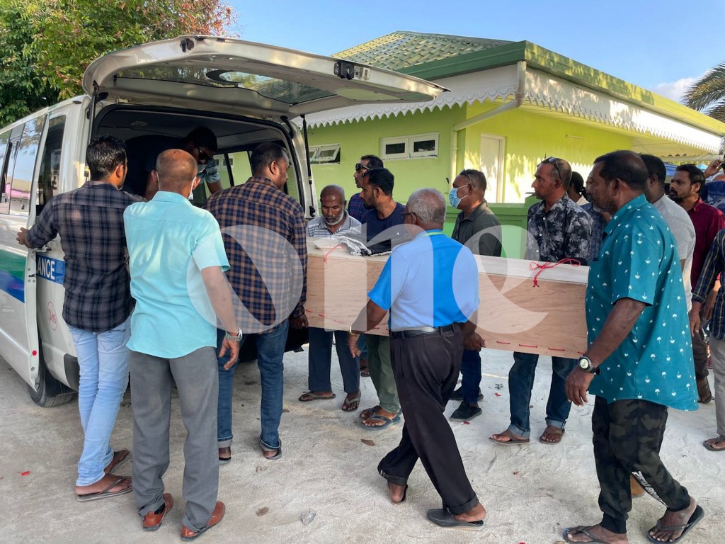 Naeema valhulee postmortem hadhanjehey sababeh nethumun, thahugeegu hinganee maraali kamah balaigen: Fuluhun