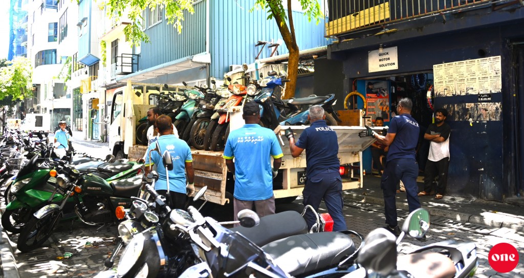 Male' maguthakugai huri baa vehicle thah nagan feshun