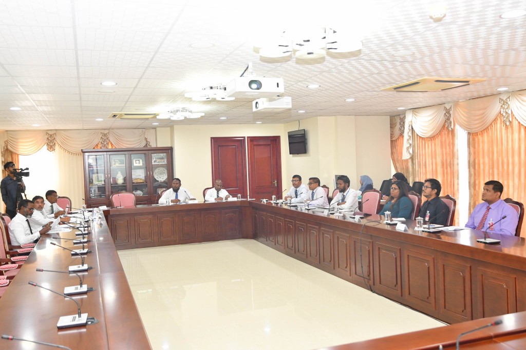 Flat thakuge down payment kudakoh dheven neiy: MPL