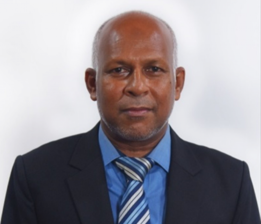 Fandiyaarunge viber group fonuvi msg akaa gulhigen drug court ge gaaee, Naeem ah naseyhai dhenee