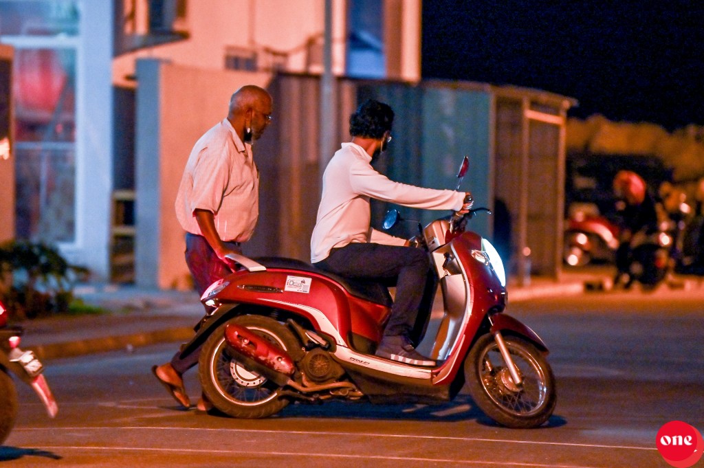 Dhivehin aa kaiveni kohgen ulhey bidheyseen ah dhaaimee license libey goiy hadhaifi