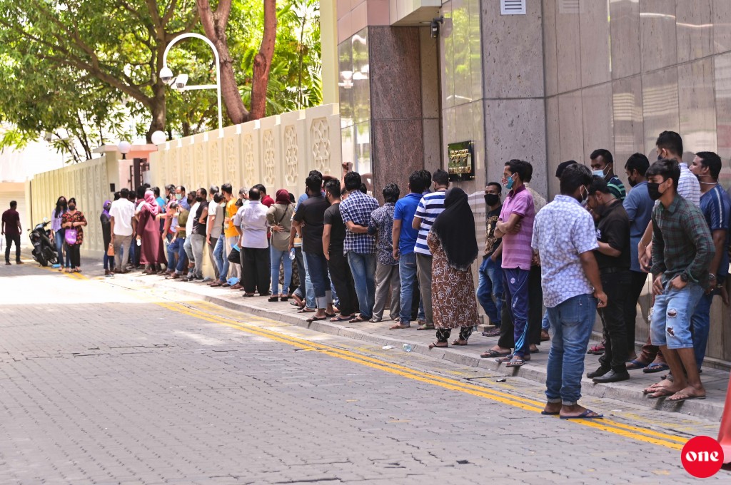 Raajjey gai vaccine jeheyne aabaadheege 46 percent meehunah vaccine dheefi