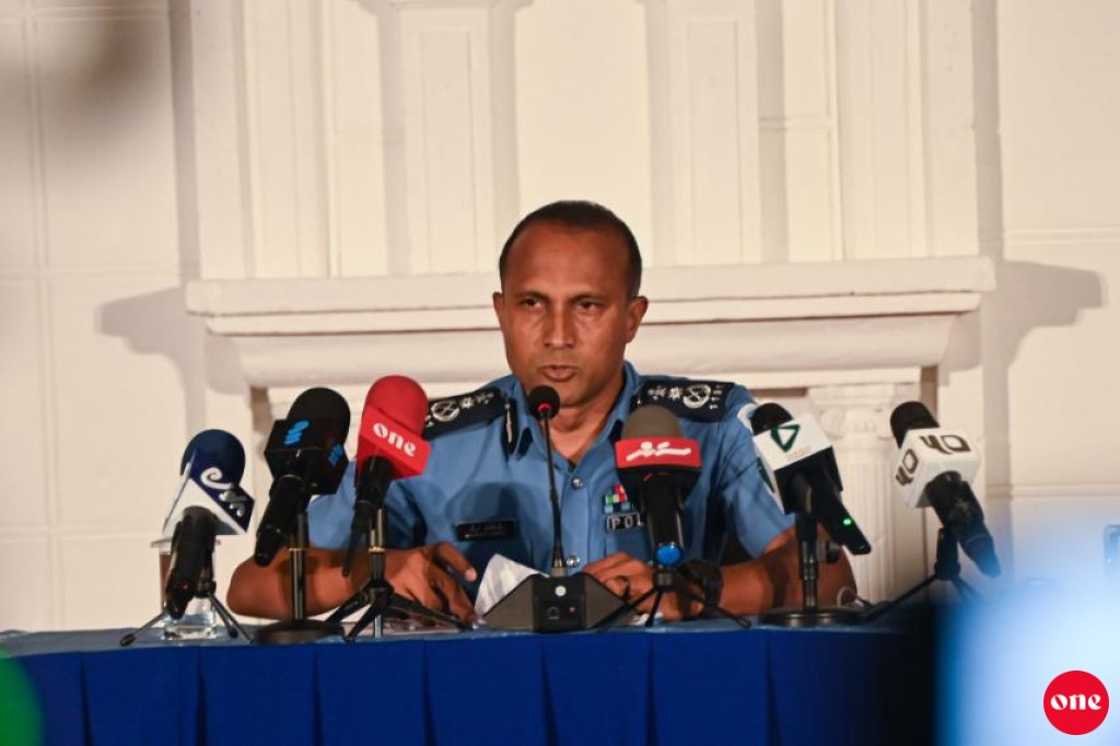 Mi'ee Nasheed ah hamalaa dheyn ulhunu 3 vana faharu: CP