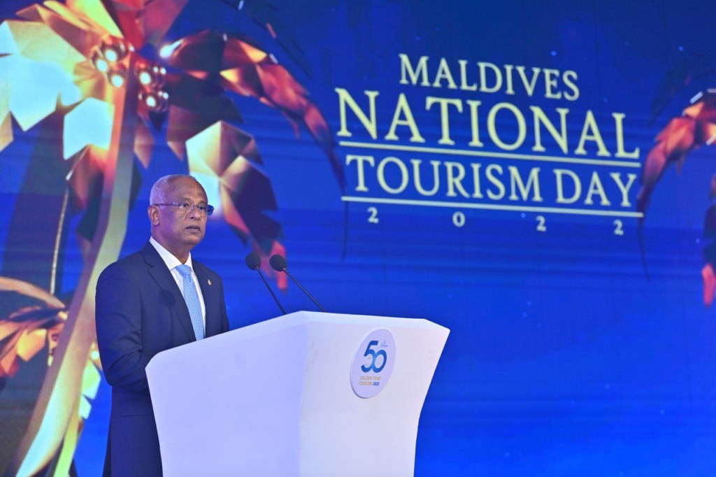 Dhathurufathuruge nizaamun rahthah gethigendhaa iru, Tourism ge manfaa nukuraa evves rasheh noannaane: Raees