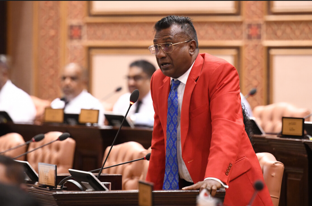 Jabir vidhaalhuvee, barulamaanee ah Qasim ebbasvejjekamah, JP in bunee e'ee bodu dhogeh kamah!