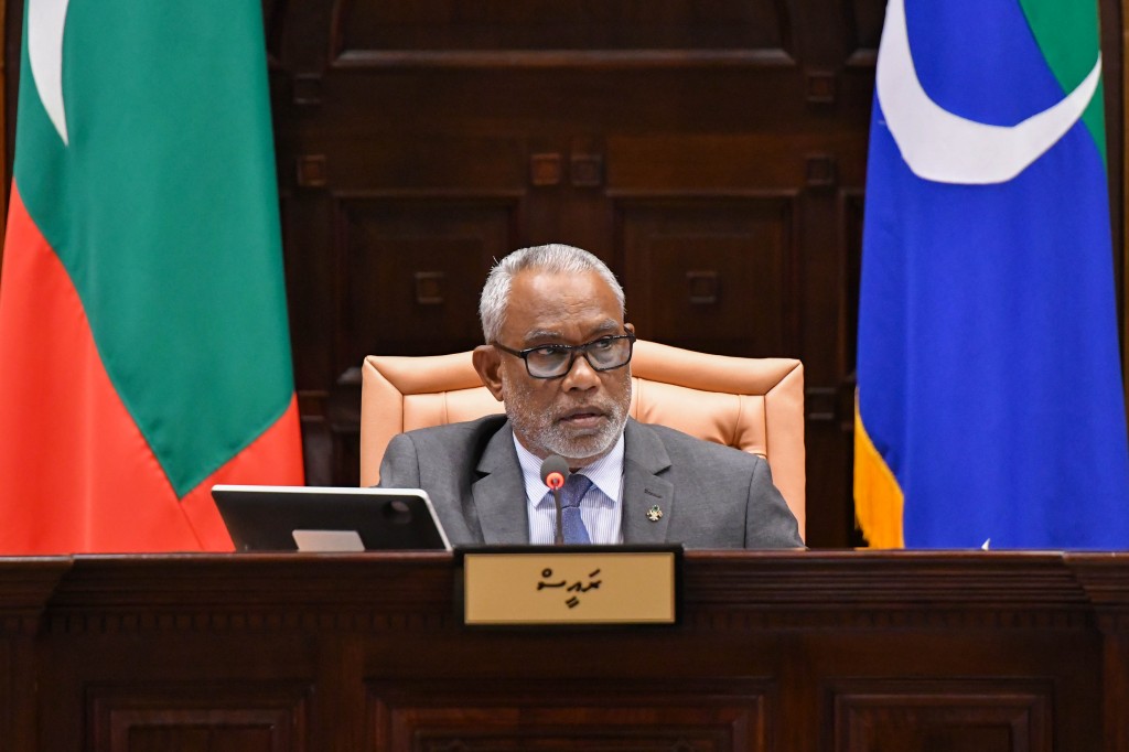 Mashrahu goasvefai vanikoh Majilis Raees idhikolhu PG leader aa bahddhalu kurevvikamuge vaahaka thakeh!