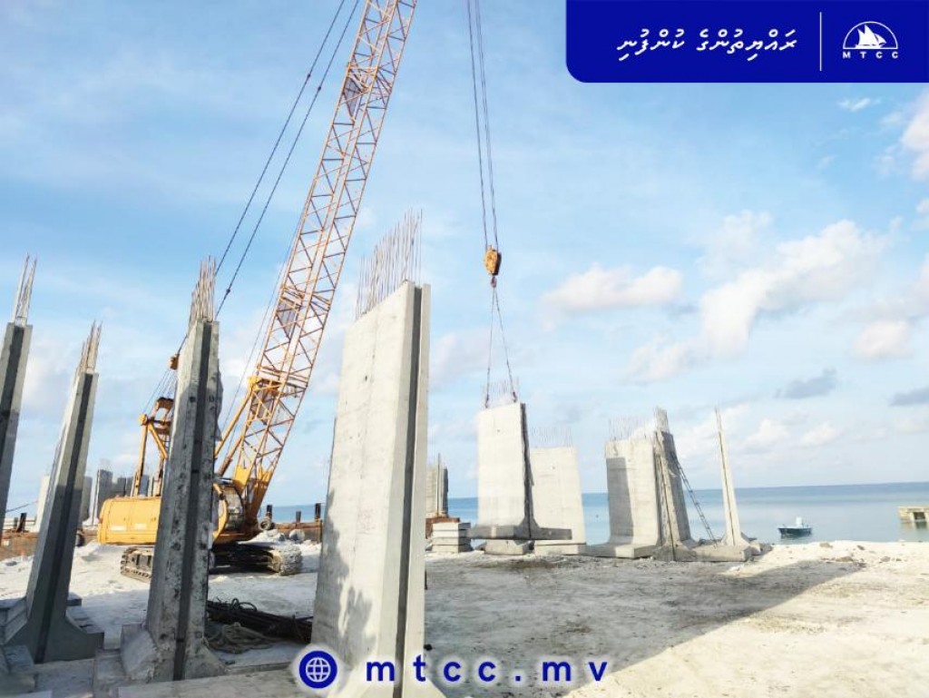 Hulhudheli bandharu funn kurumuge massaikathuge bodu bai nimijje