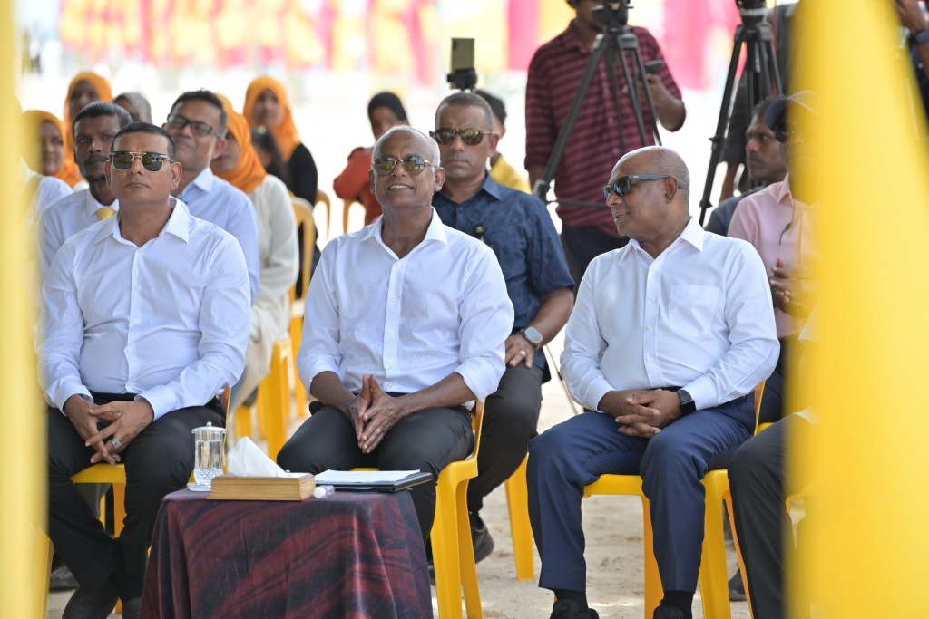 Enme lassvegen hukuru dhuvahu EC ah form hushahalhaanan, Running-mate aku adhi nuninman: Raees