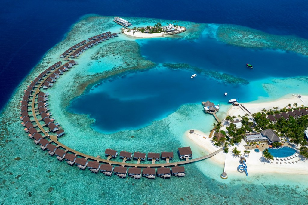 Oblu sangeli resort in 32 meehaku positive vejje