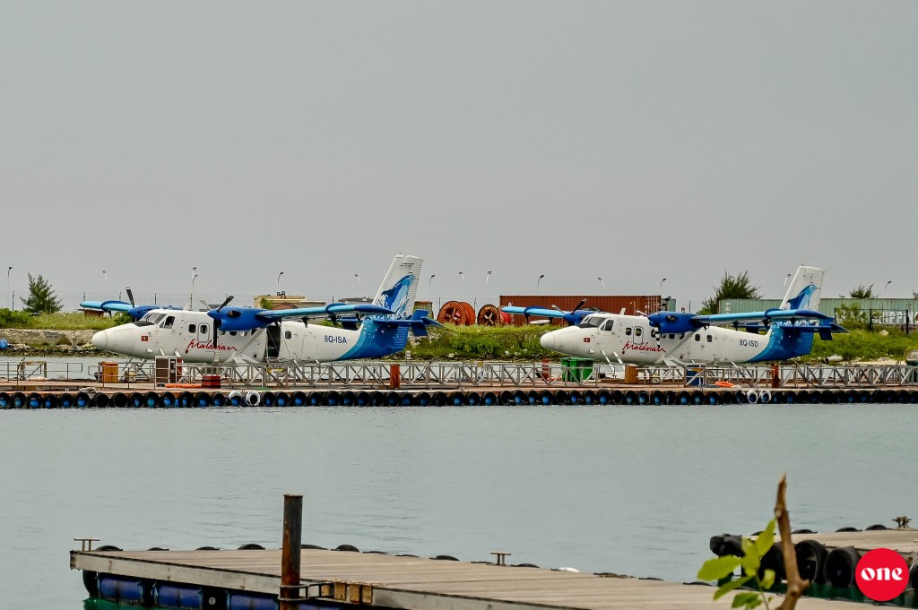 Maldivian inn Fulhadhoo ah schedule seaplane dhathuru thakeh, furathama dhathuru maadhamaa