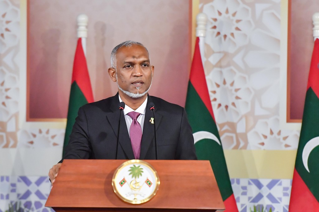 Dhogu fethurun othee mujuthamaugai moolaafai, ekamugai baiverivaan azum kanda'alhan jehey: Raees