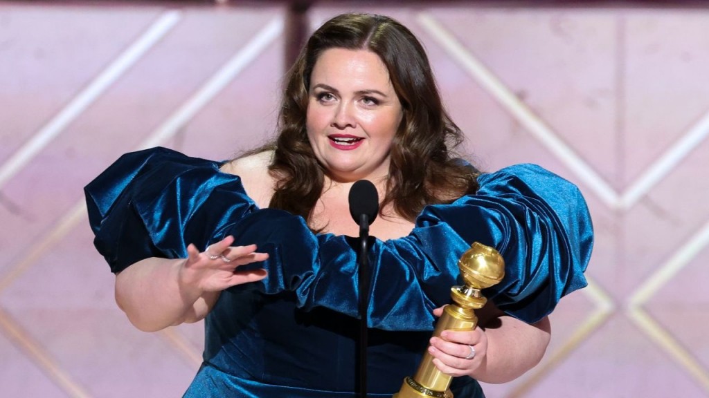 Golden Globes Awards: Jessica Gunning ah eyna ge furathama Golden Globe libihjje
