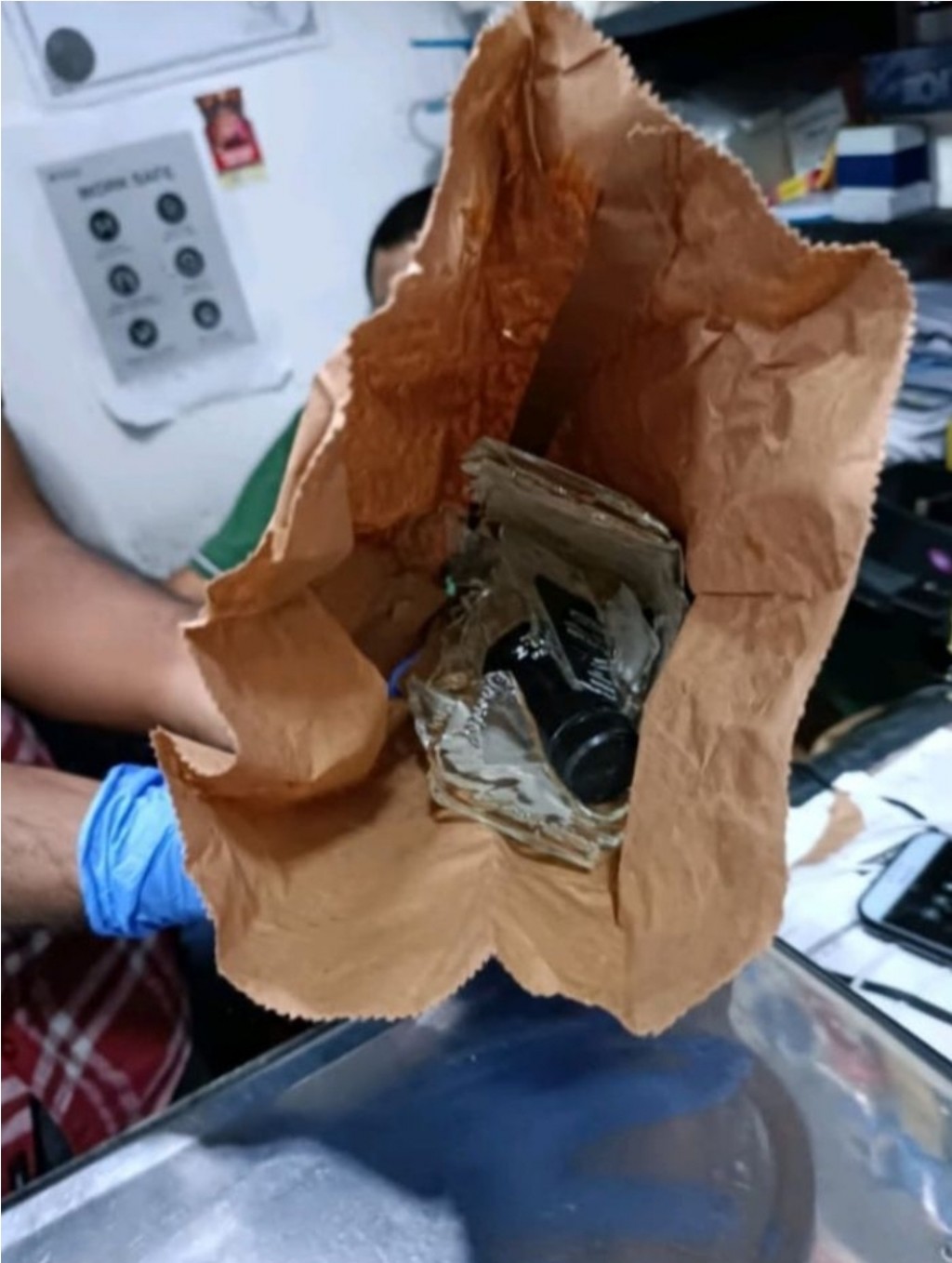 Male' ge fihaaraehgai thereygai banguralaai drug vikkamun dhiya meehaku hayyarukoffi