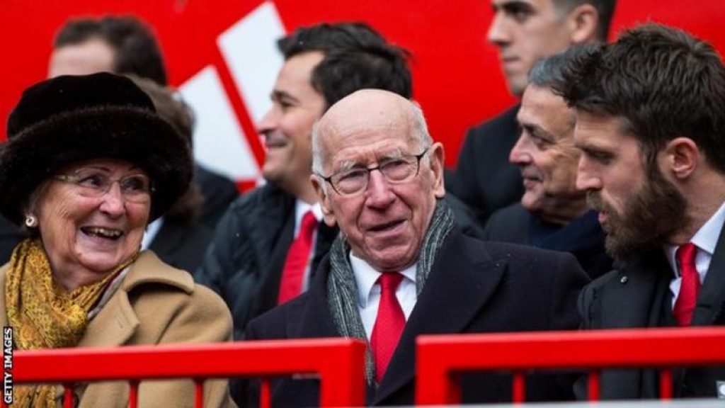 Sir Bobby Charlton ah handhaan nethey bali jehijje
