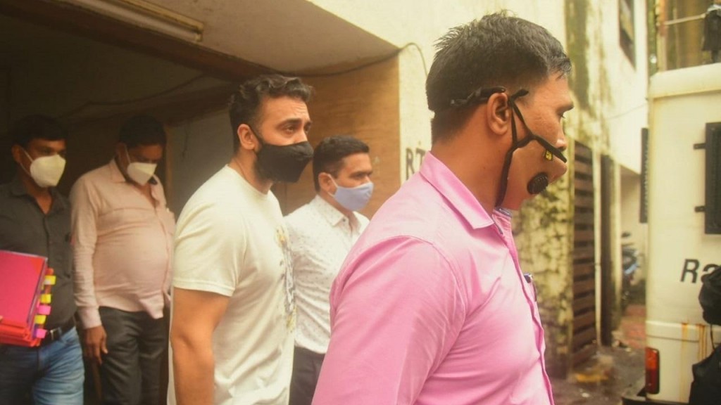 Raj Kundra ge bandhu ge muhdhathu July 27 aa hamayah ithuru kohffi