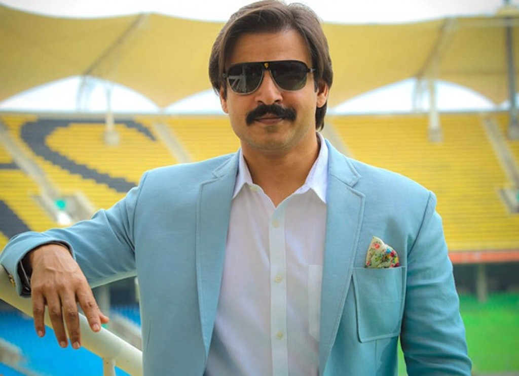 Bollywood akee hunarahvvure bodah aailee nufoozaai baarun hingaa 
