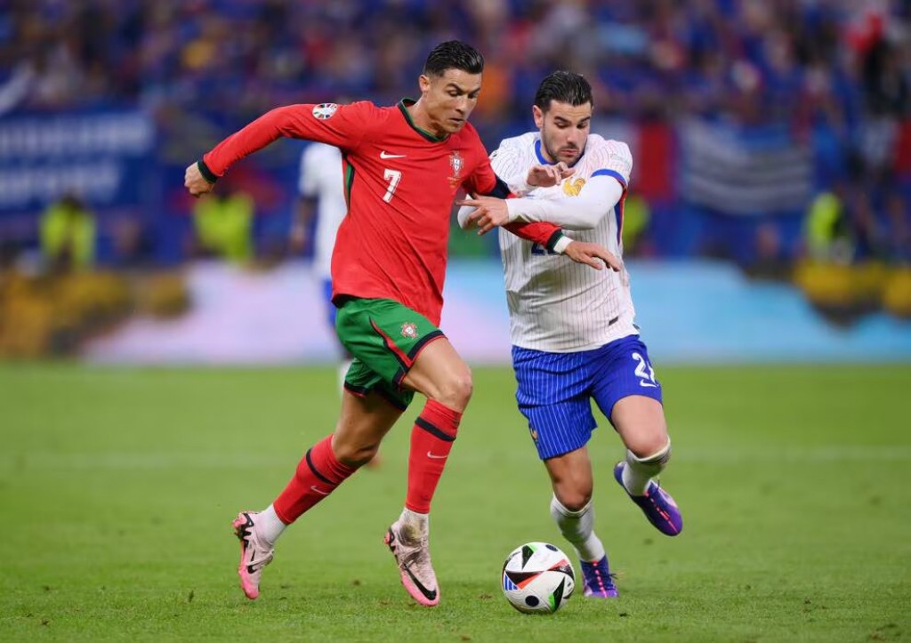 France beat Portugal on penalties to reach semi-finals