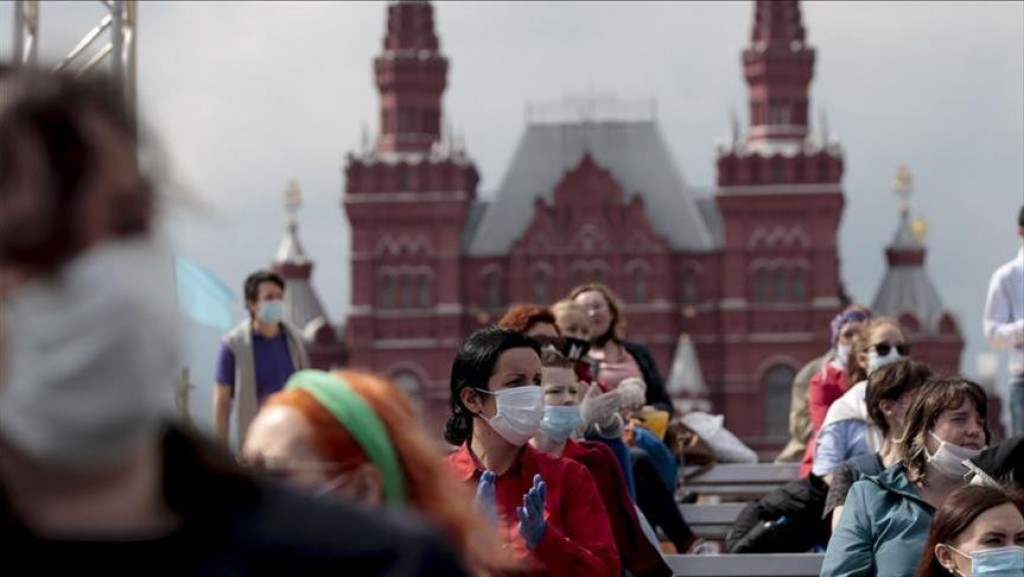 Russia gai veythuvedhiya 24 gadiirutherey record adhadhakah Covid positive case fenijje