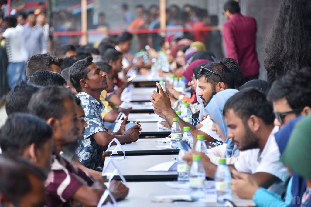 Bidheyseen gennan sahha noon liyunthah hushahalhaathee fiyavalhu alhanee