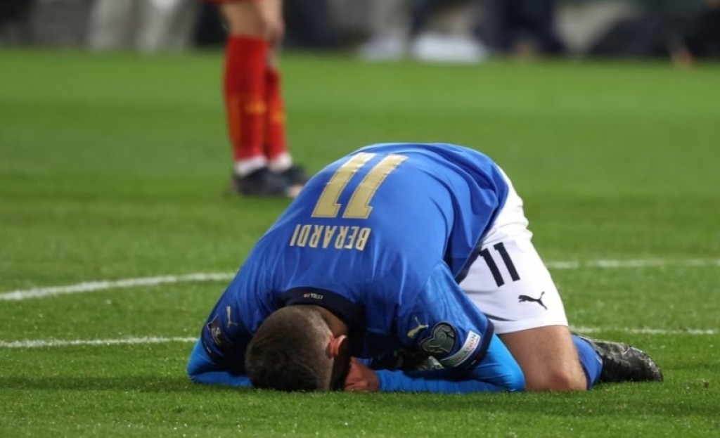 Qatar World Cup 2022: Italy nethumakee dhuniyeyge footboalha aailaage varah bodu hithaamaeh!