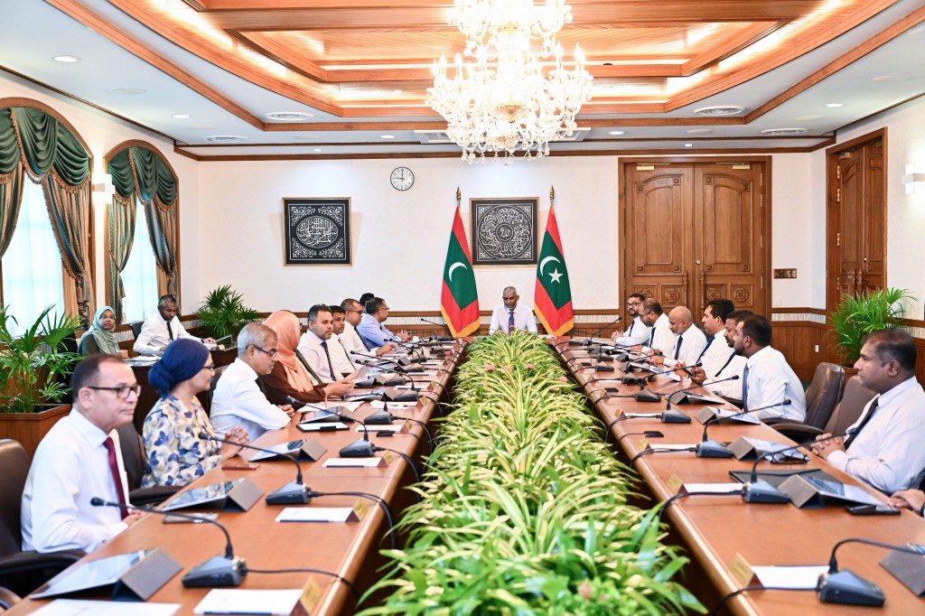 SDFC gai onna sarukaaruge hissaa BML ah vikkaalan ninmaifi 