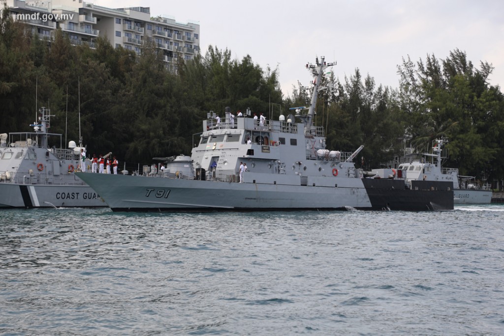Coastguard ''huravee'' ge badhalugai India in ehen ulhahdheh dheefi