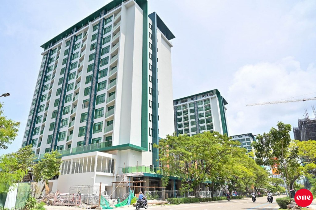 Sifainnaai fuluhunge flat thakah kuli dhekkun 1 aharah faskohdheefi