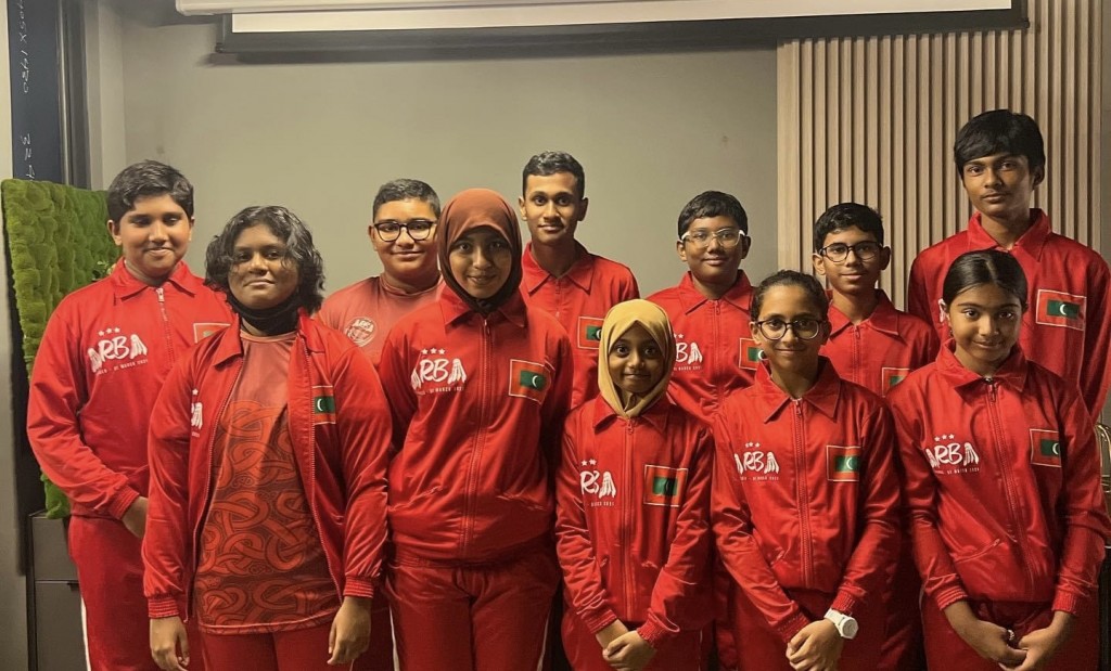 ARBA ge 12 kulhuntheriyaku Malaysia ge thamreenu thakah, Kurierumah bodu furusatheh