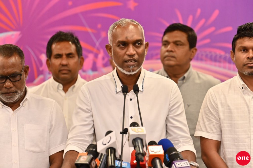 Inthihaabu kaamiyaabu kurevvumah fahu Muizzu govailevvee Raees Yameen gekolhah badhalu kohdhinumah!