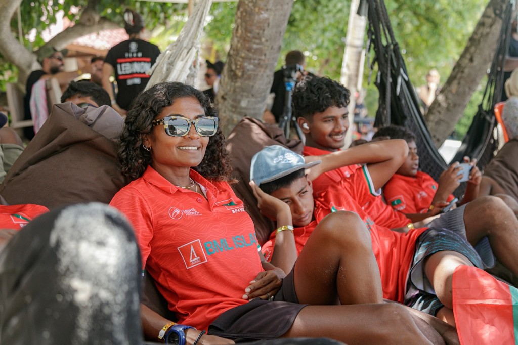 Asian Games ge anhen surfing event ge slot eh Raajje ah yageen vejje