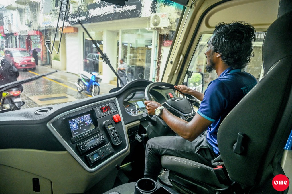 30 Rufiyaa winq 7 Rufiyaa ah, zamaanee mini bahuge khidhumathaaeku Male City ge dhathuru thakah ingilaabeh