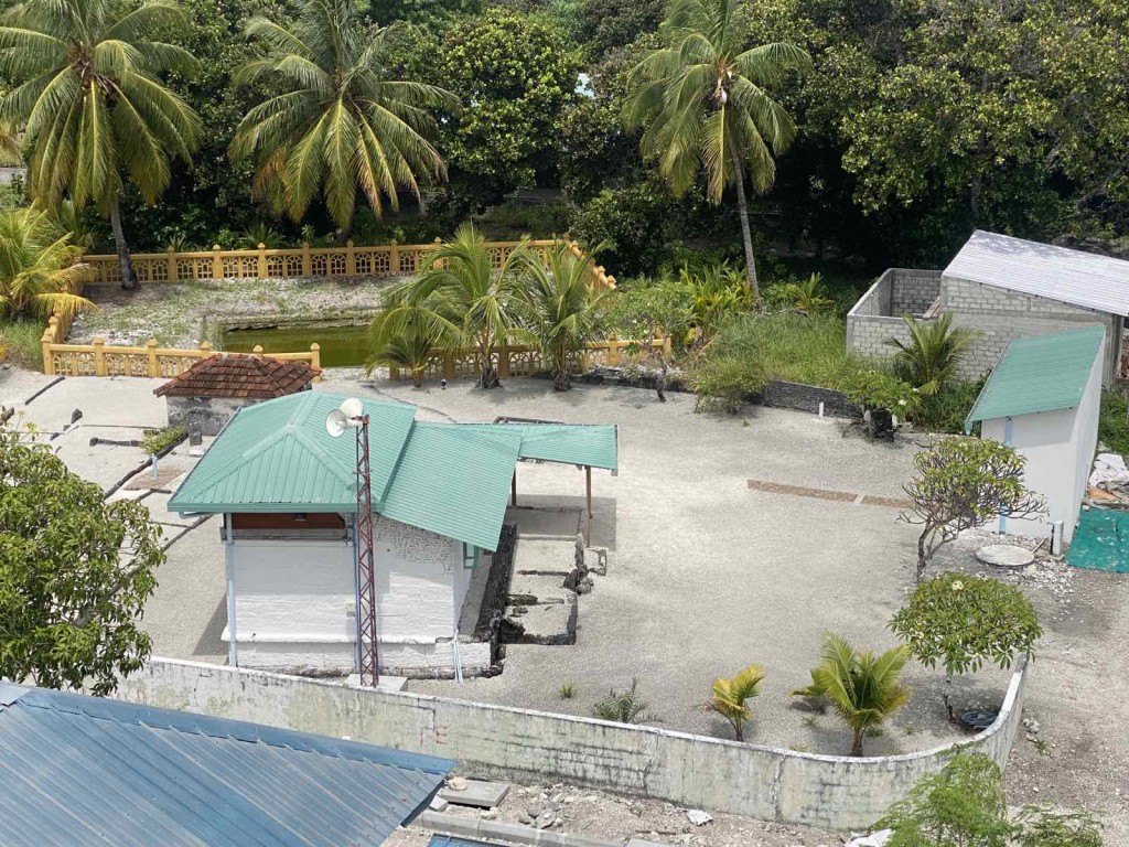 Fuvahmulaku dhareenneyve, Fuvahmulah dhaskuraasheve! Mirashu miskihthakuge therein Genmiskih