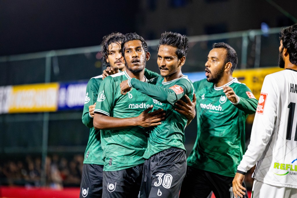 Dhuvaafarun gadha 16 ge ummeedhu bodukoffi, Kanditheemah dhirumeh