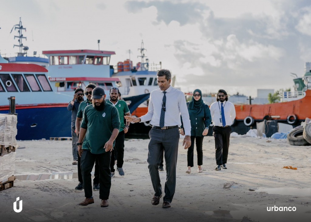 Hulhumale rayyithunnah seedhaa Urbanco ge MD aa suvaalu kureveyne nizaameh gaaimukoffi