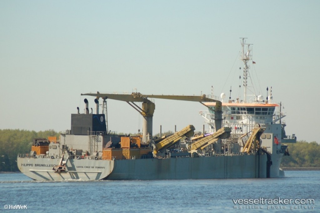 Dhuvaalaku hector eh hihkey dredger eh MTCC in genesfi
